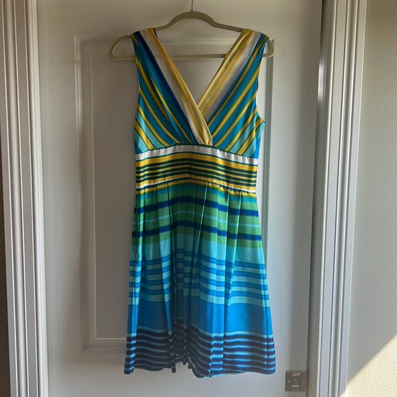 Beautiful Muse Dress - Picture 4 of 10